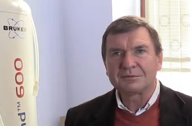 prof. dr hab. Marek J. Potrzebowski odznaczony Medalem im Wiktora Kemuli